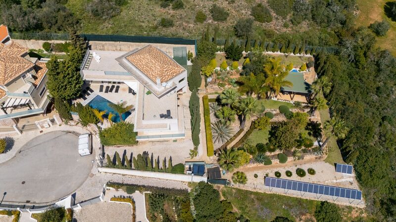 4 bedroom House with swimming pool in Albufeira