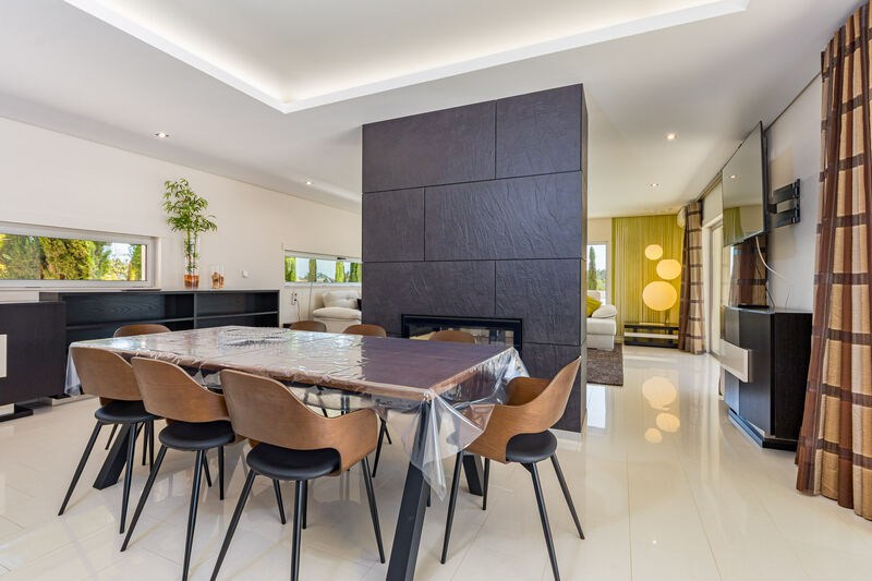 Moradia com 4 quartos e piscina em Albufeira