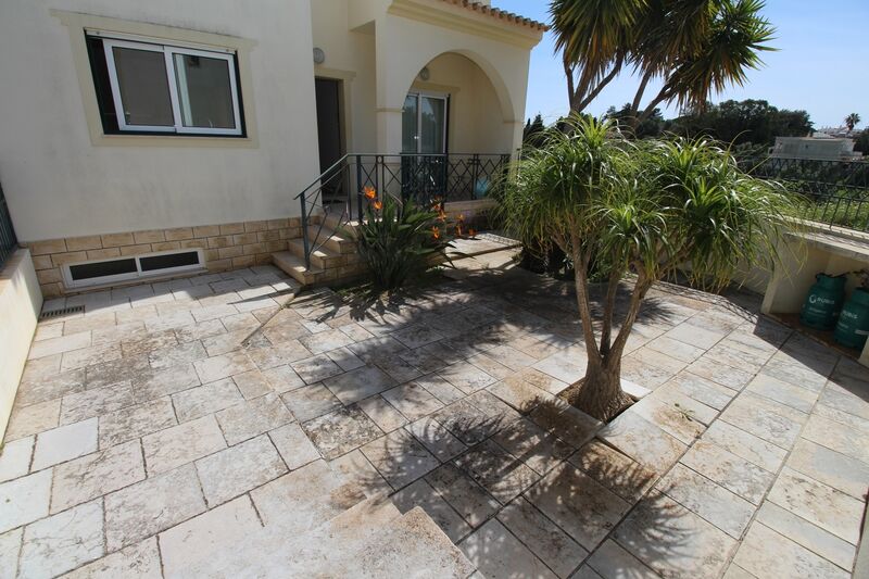3 bedroom House with swimming pool in Albufeira