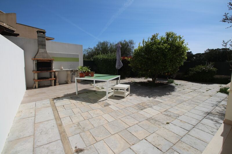 3 bedroom House with swimming pool in Albufeira