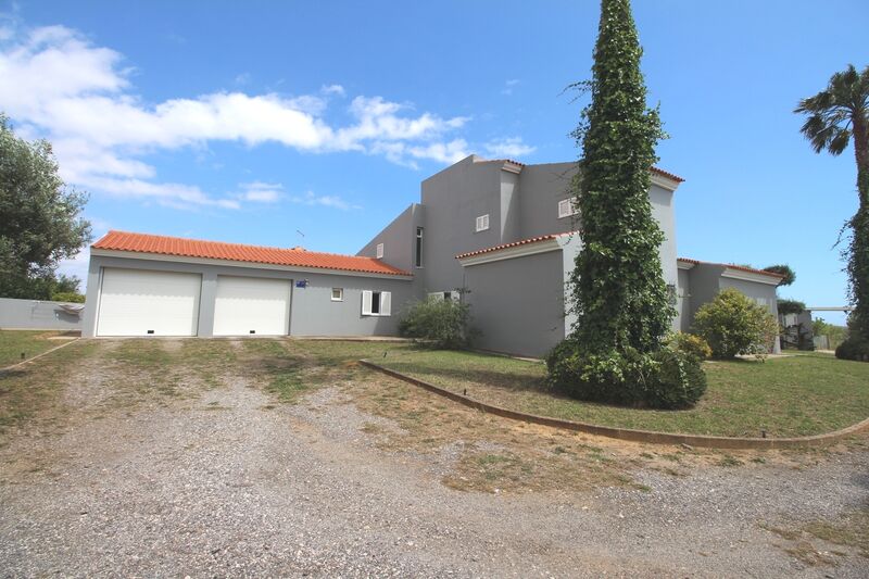 5 bedroom House with swimming pool in Albufeira