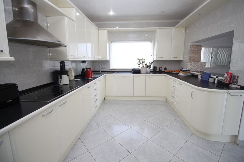 5 bedroom House with swimming pool in Albufeira