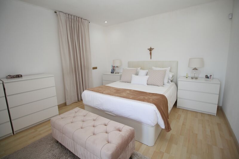 5 bedroom House with swimming pool in Albufeira