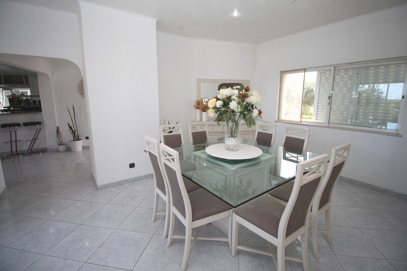 5 bedroom House with swimming pool in Albufeira