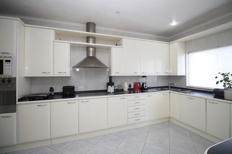 5 bedroom House with swimming pool in Albufeira