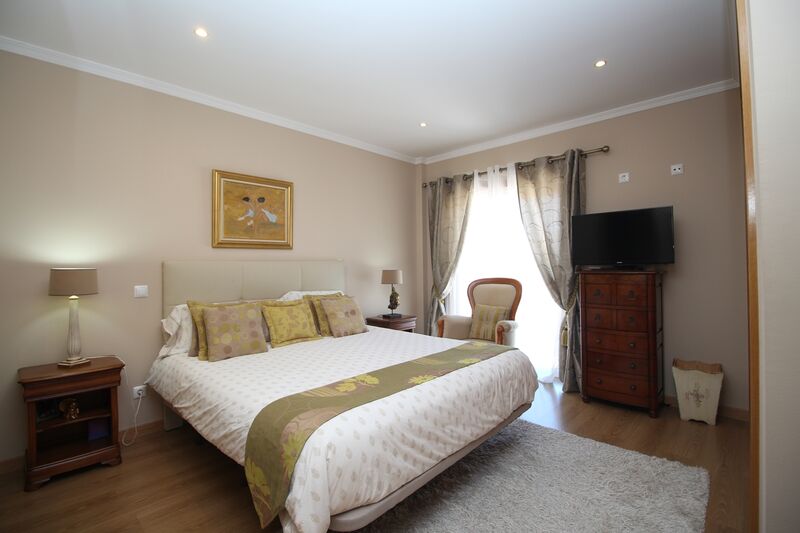 Moradia com 2 quartos e piscina em Albufeira