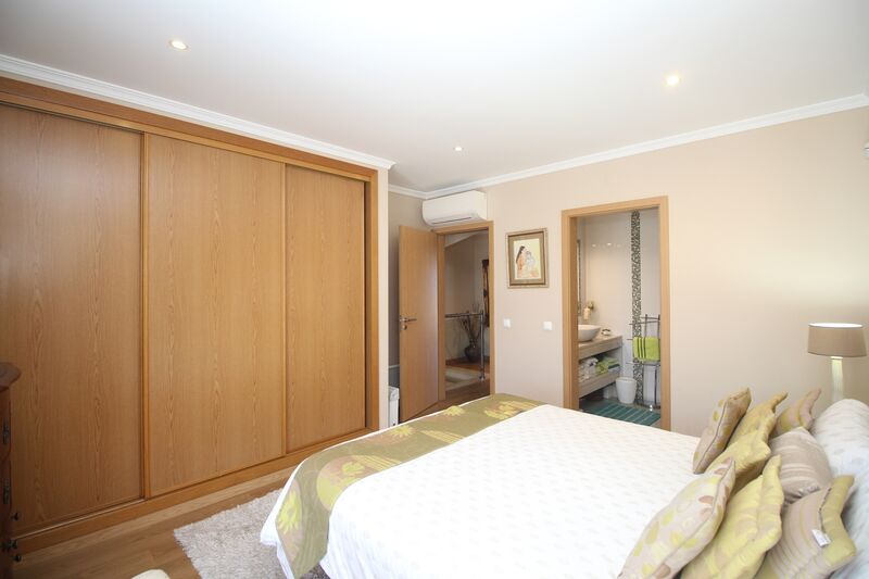 Moradia com 2 quartos e piscina em Albufeira