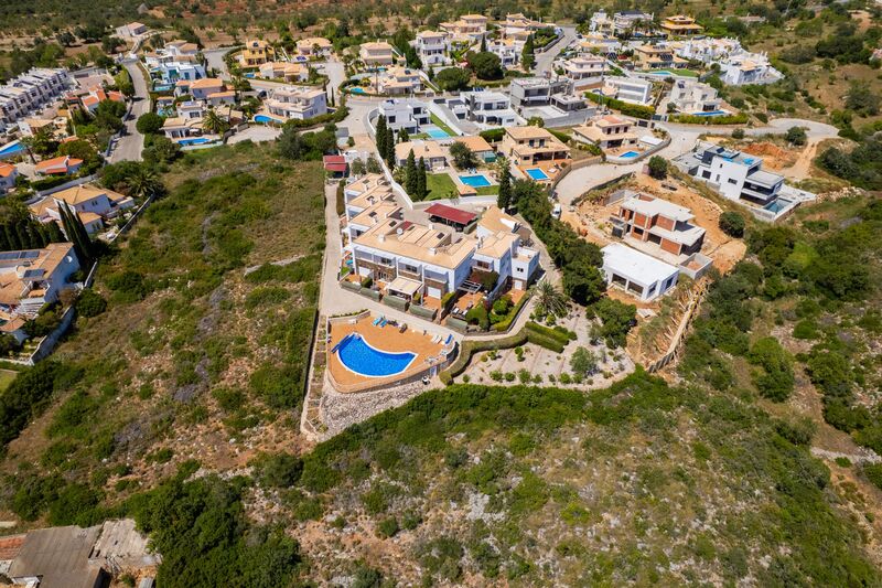 Moradia com 2 quartos e piscina em Albufeira