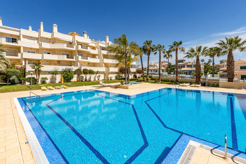 Apartment Renovated sea view T1+1 Sesmarias Albufeira - kitchen, sea view, tennis court, store room, green areas, terrace, garage, attic