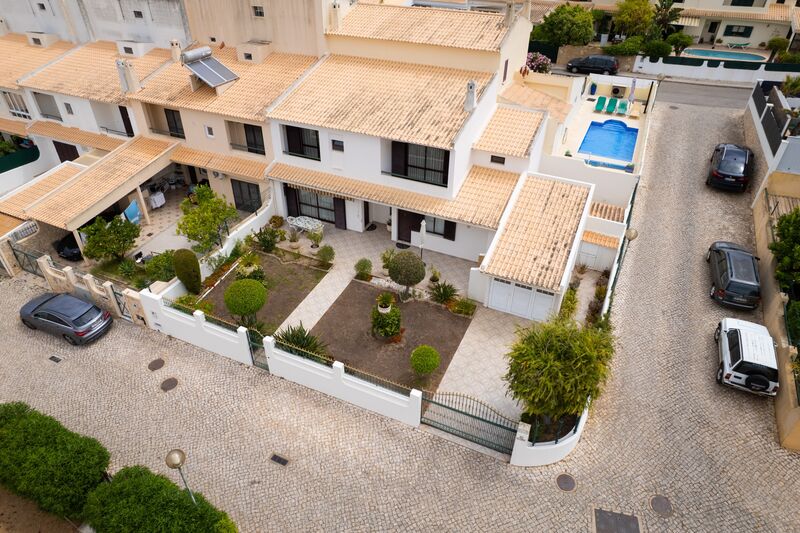 House townhouse 3 bedrooms Caliços Albufeira - garage, garden
