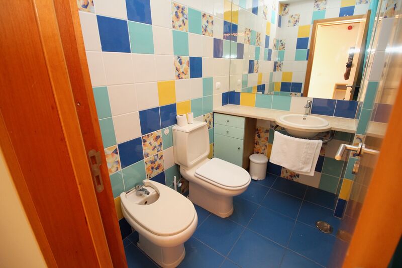 Apartamento com 2 quartos e piscina em Albufeira