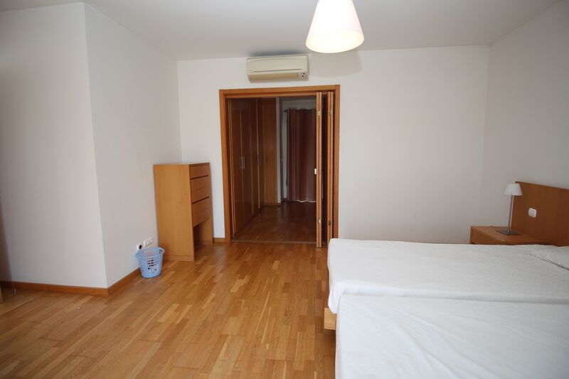 Apartamento com 2 quartos e piscina em Albufeira