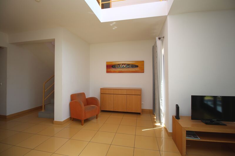 Apartamento com 2 quartos e piscina em Albufeira