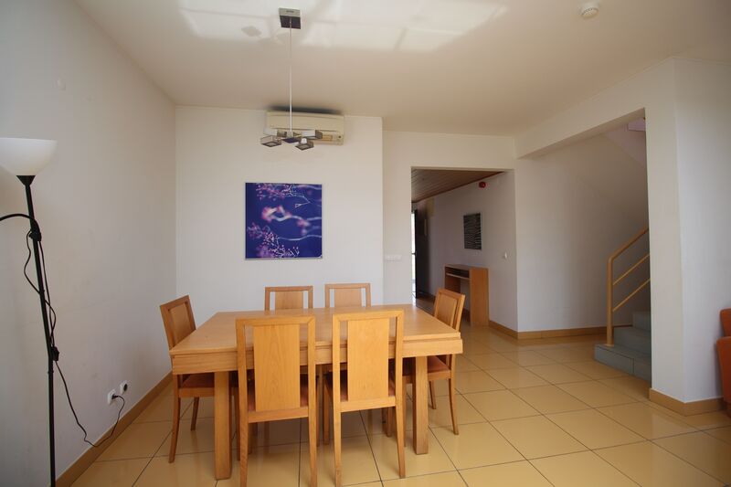 Apartamento com 2 quartos e piscina em Albufeira