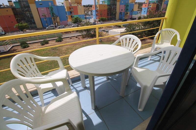 Apartamento com 2 quartos e piscina em Albufeira