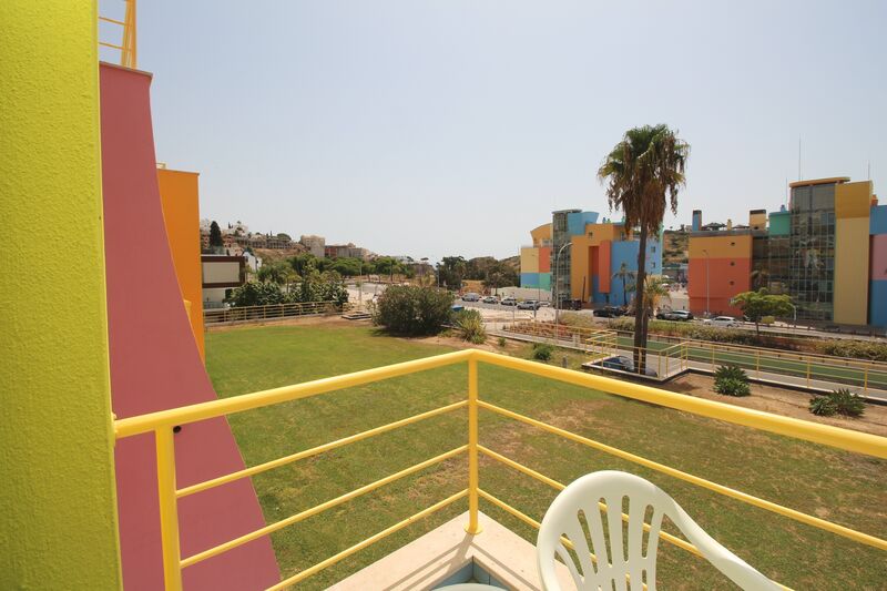 Apartamento com 2 quartos e piscina em Albufeira