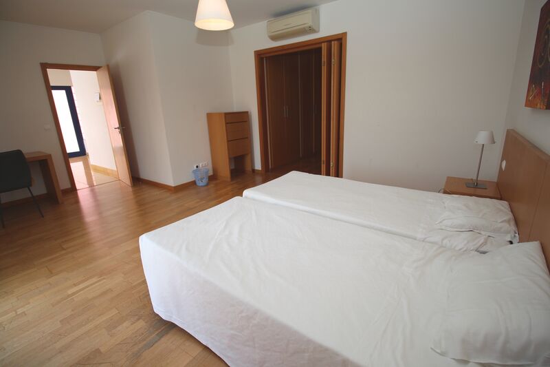 Apartamento com 2 quartos e piscina em Albufeira