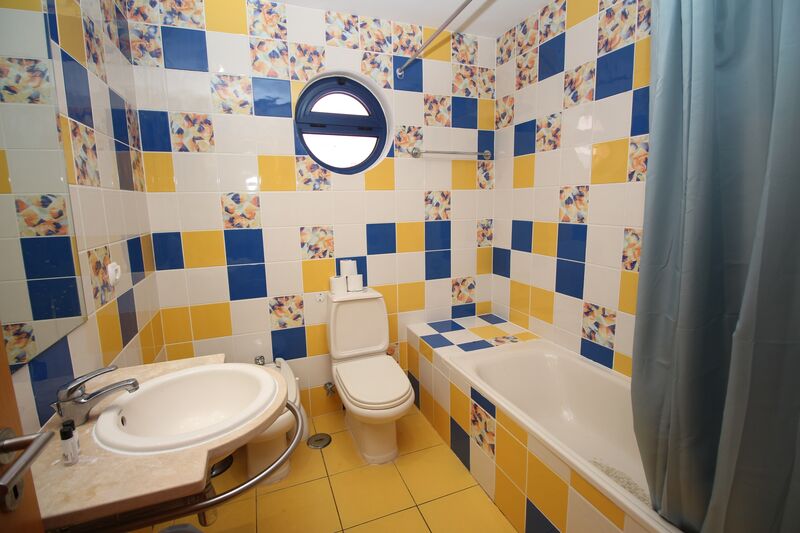 Apartamento com 2 quartos e piscina em Albufeira