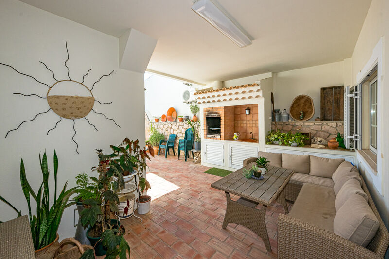 4 bedroom House with swimming pool in Albufeira