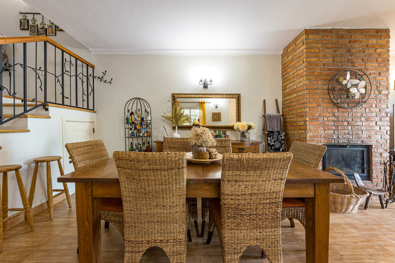 4 bedroom House with swimming pool in Albufeira