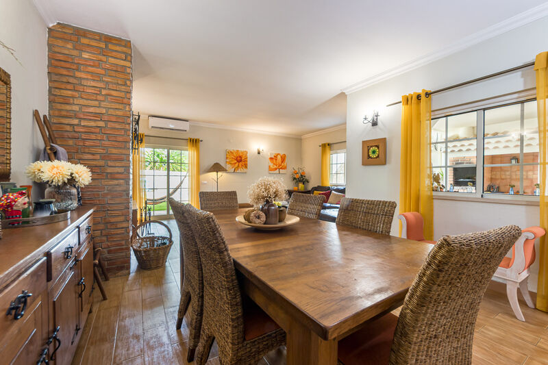 4 bedroom House with swimming pool in Albufeira