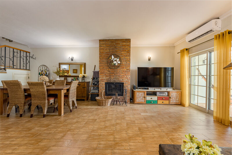 4 bedroom House with swimming pool in Albufeira