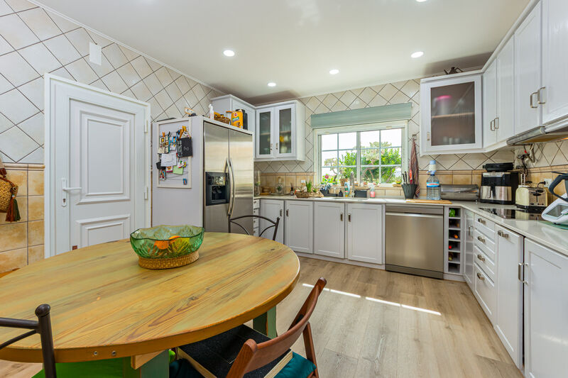 4 bedroom House with swimming pool in Albufeira