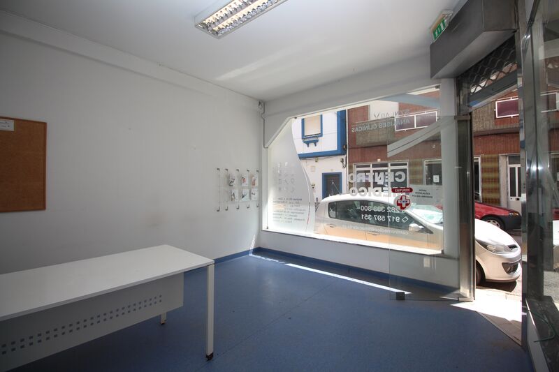  Commercial area in Silves