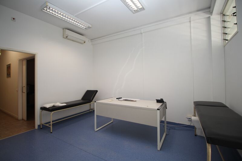  Commercial area in Silves