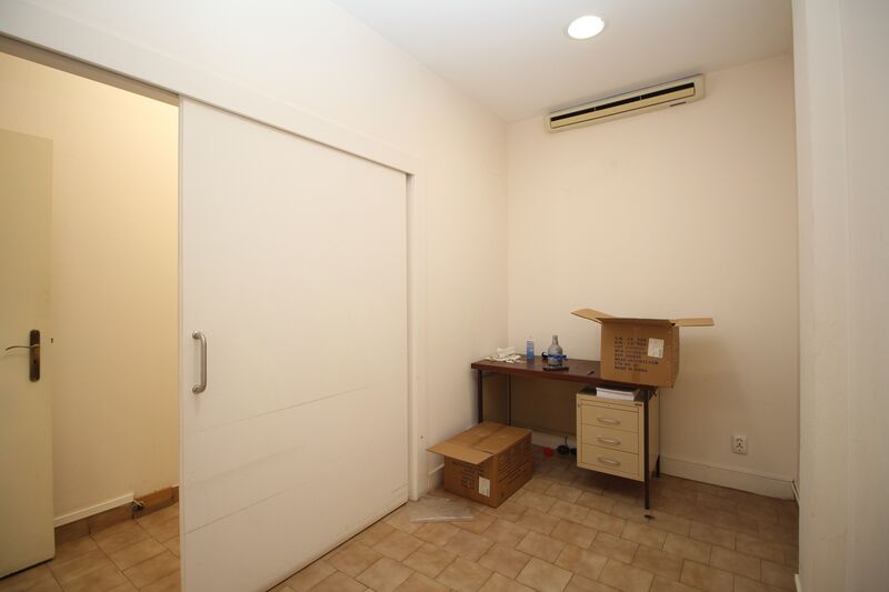  Commercial area in Silves