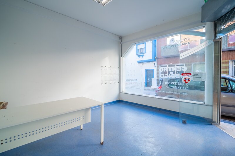  Commercial area in Silves