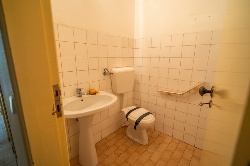  Commercial area in Silves