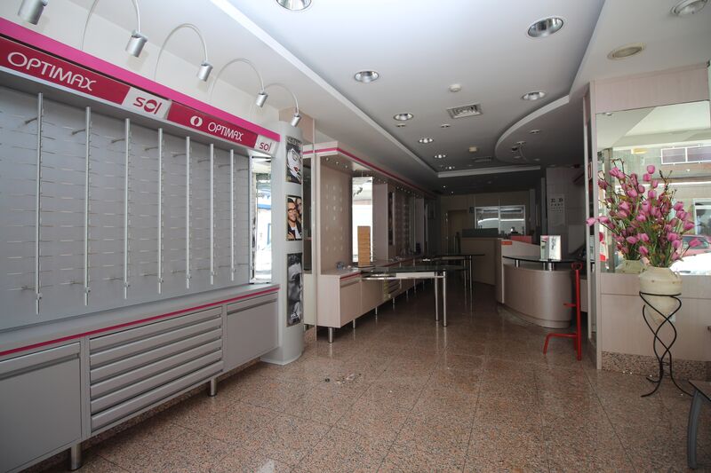  Commercial area in Silves