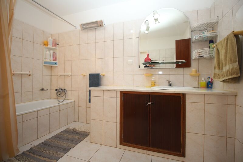 Moradia com 2 quartos e piscina em Albufeira