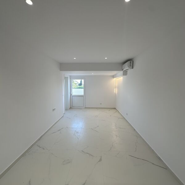 2 bedroom Apartment with swimming pool in Albufeira