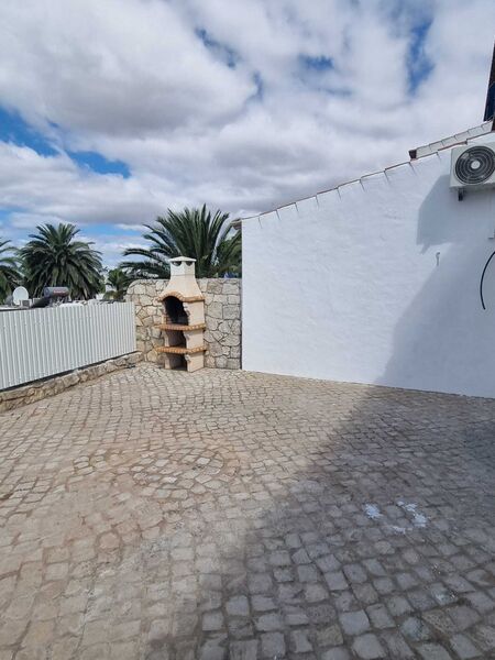 2 bedroom Apartment with swimming pool in Albufeira