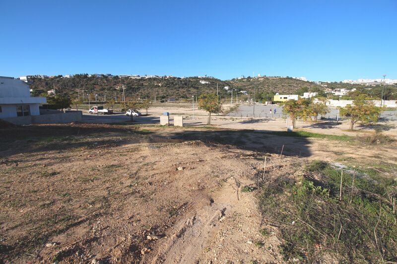 479 m²  Land plot with swimming pool in Albufeira