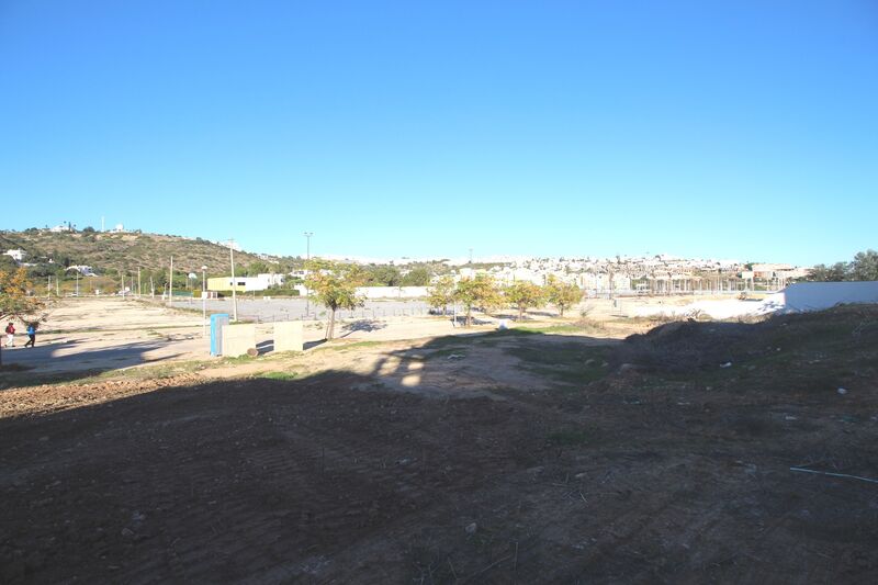 479 m²  Land plot with swimming pool in Albufeira