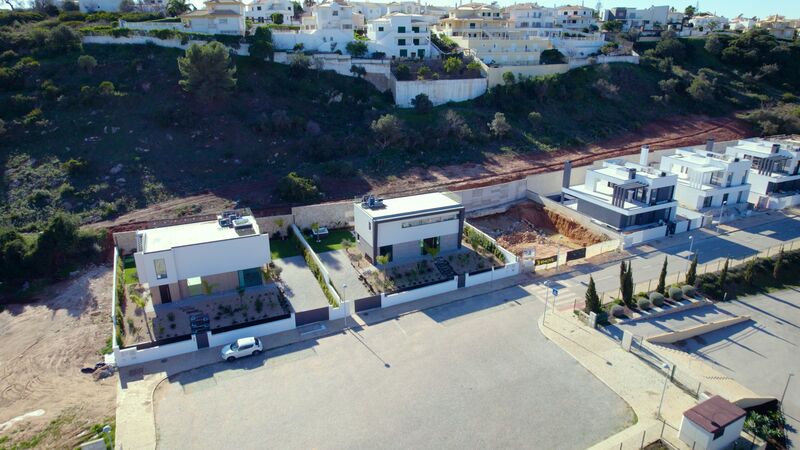 Moradia com 4 quartos e piscina em Albufeira