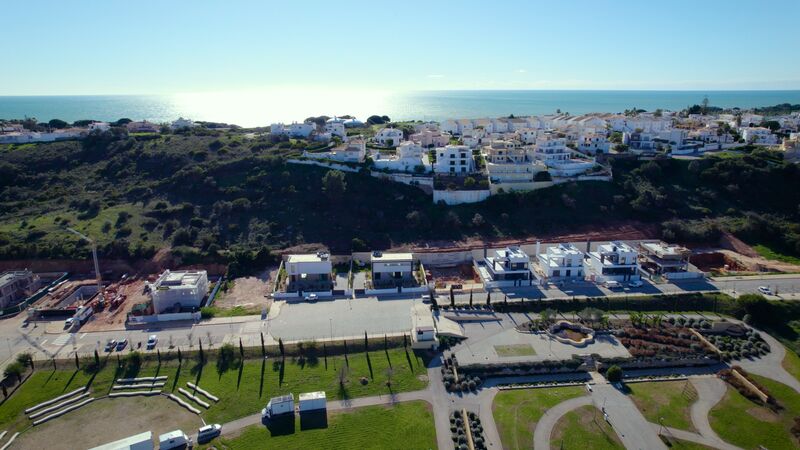 Moradia com 4 quartos e piscina em Albufeira