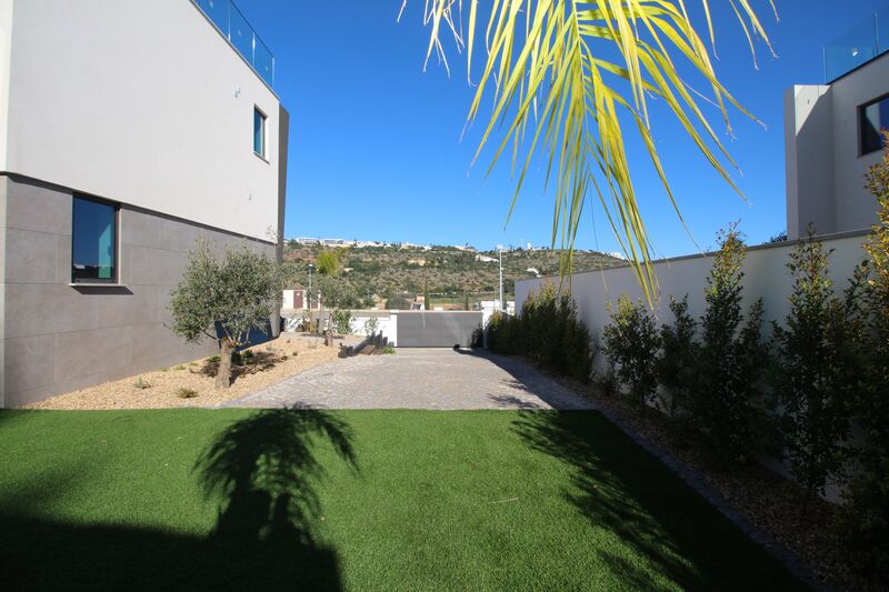 Moradia com 4 quartos e piscina em Albufeira