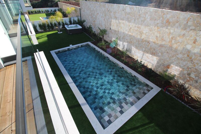 Moradia com 4 quartos e piscina em Albufeira