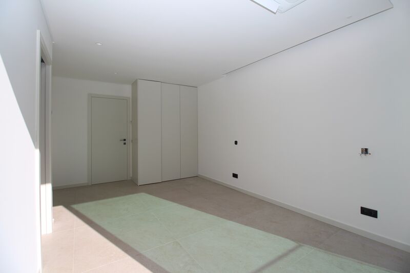 Moradia com 4 quartos e piscina em Albufeira