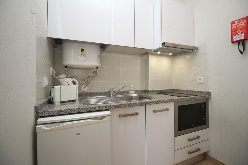  Apartment with swimming pool in Albufeira