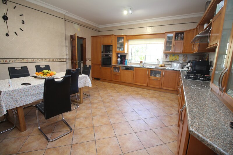 4 bedroom House with swimming pool in Albufeira