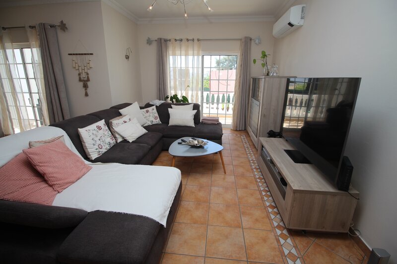 4 bedroom House with swimming pool in Albufeira
