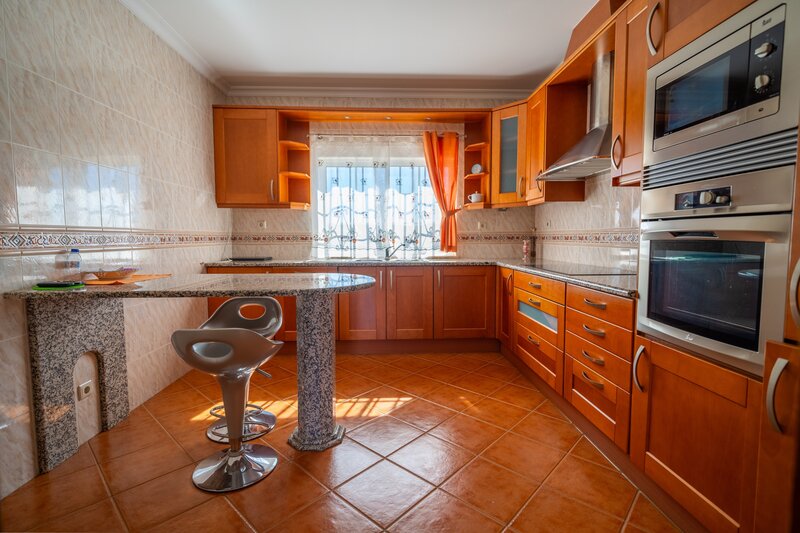 5 bedroom23 720 000 m&sup2;  Land plot with swimming pool in Albufeira