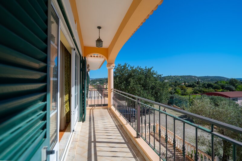 5 bedroom23 720 000 m&sup2;  Land plot with swimming pool in Albufeira