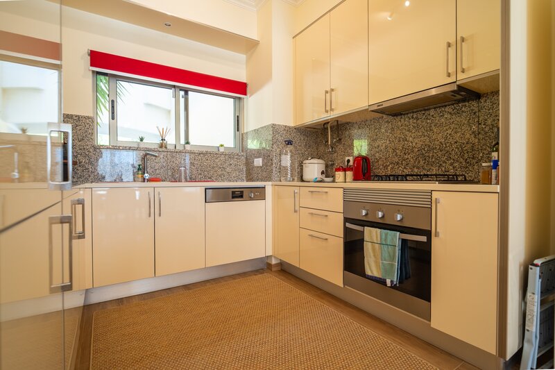 2 bedroom Apartment with swimming pool in Albufeira