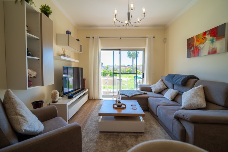 2 bedroom Apartment with swimming pool in Albufeira